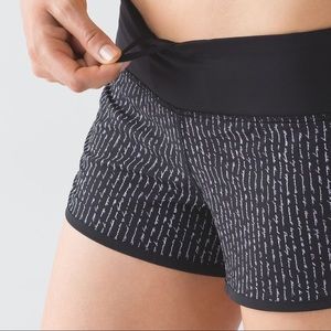 Lululemon Speed Short Pinstripe Black